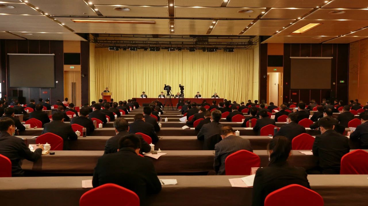 嚴(yán)鑒鉑董事長(zhǎng)榮獲陜西省“擔(dān)當(dāng)作為好干部”稱號(hào)！